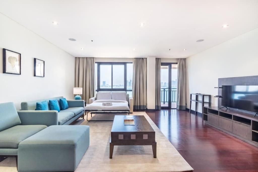Marvelous Private Beach Apartment In Palm Dubai Within Anantara 5 Star Resort Экстерьер фото